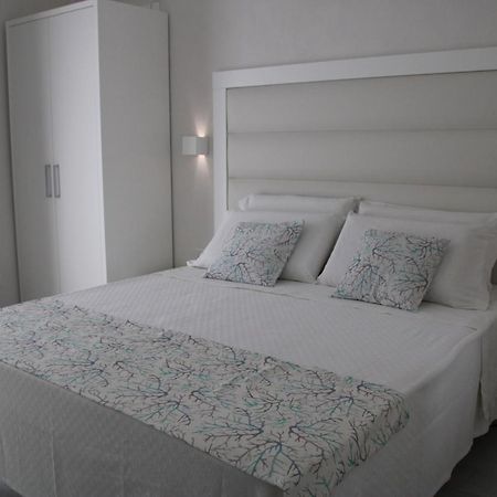 La Guitgia Rooms ลัมเปดูซา ภายนอก รูปภาพ